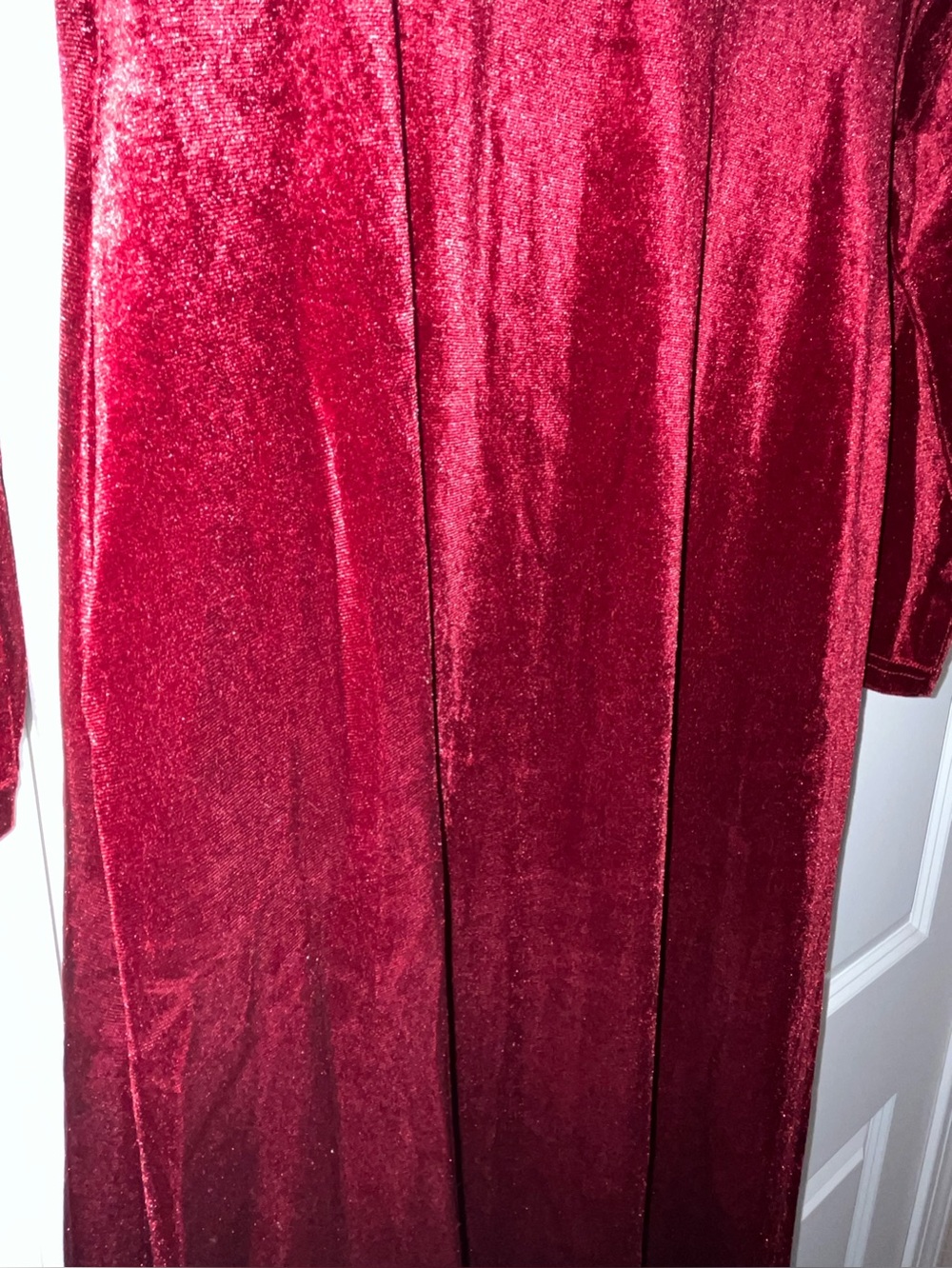 women’s long sleeve velvet maxi dress - burgundy - Picture 3 of 4
